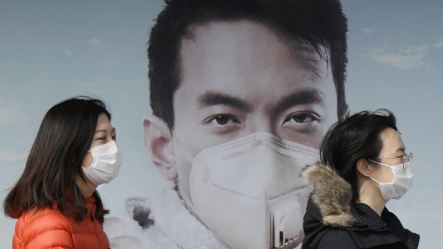 China reports 35 symptomatic, 55 asymptomatic new virus cases