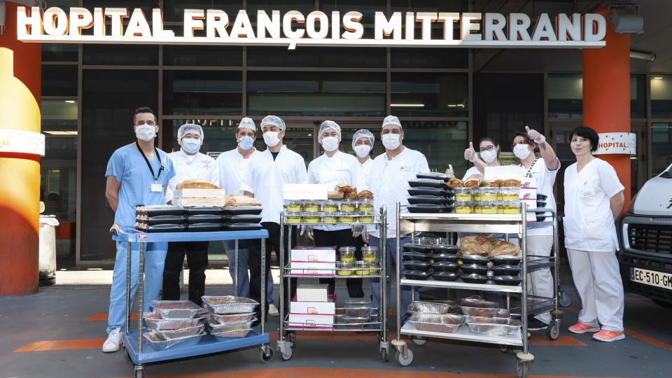 France-based Japanese chefs feeding doctors during coronavirus fight