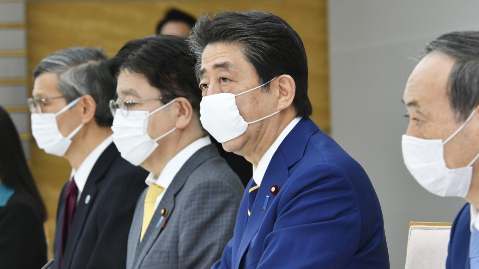 Japan PM Abe declares state of emergency amid widespread virus infections