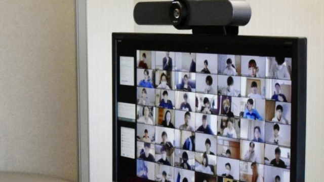 Over half of univ. students in Japan positive about online lectures